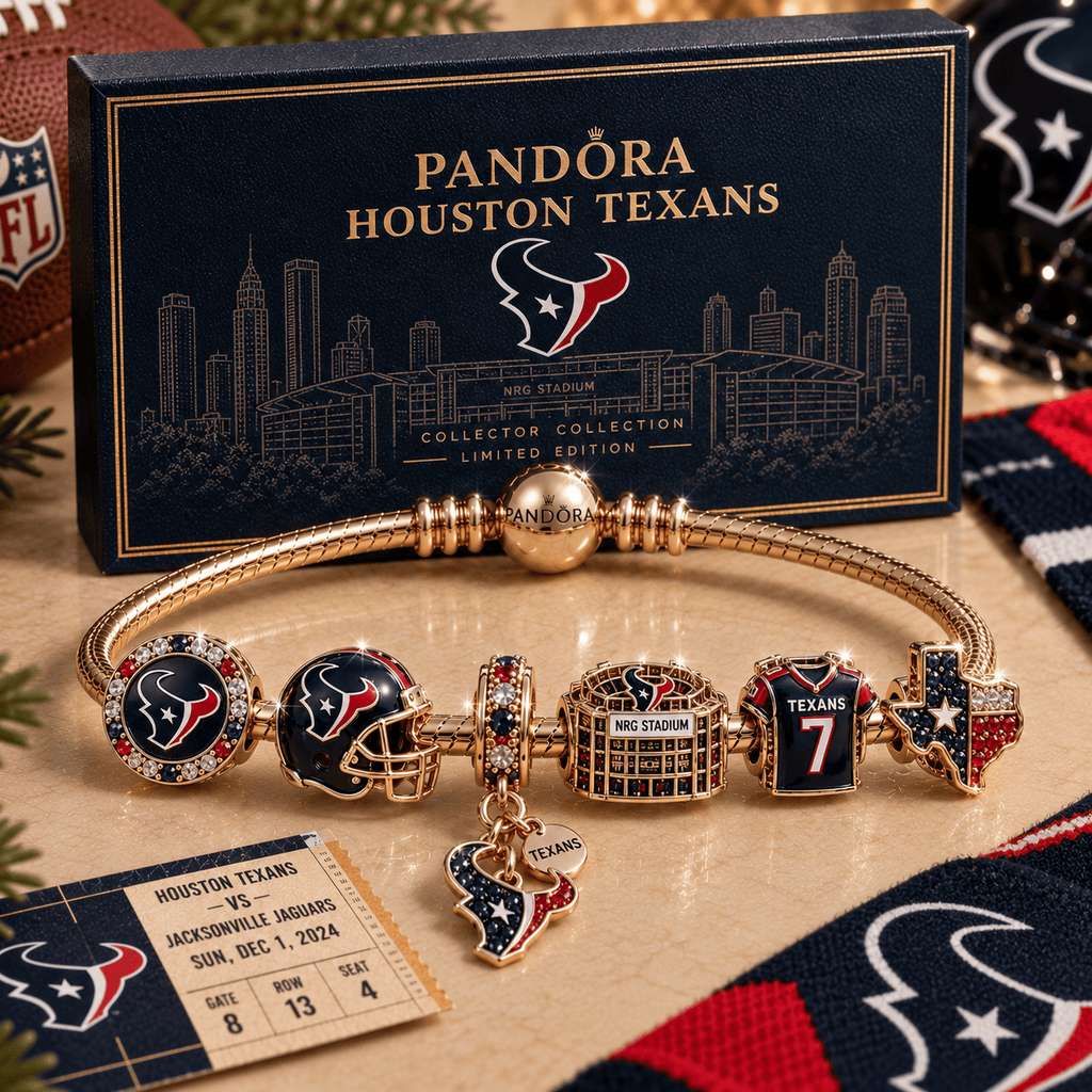 HTX Gold Charm Bracelet Set NHVH